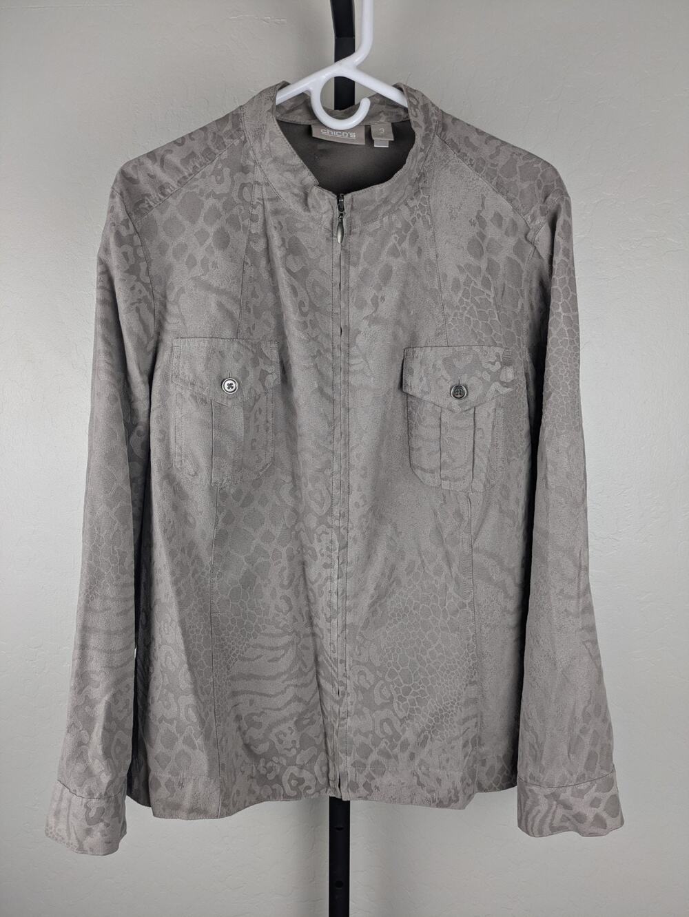 Chico's size 3 XL Tan Faux Suede Snakeskin Jacket zip front lightweight